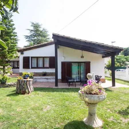 Club Villamar - Nepal Calonge (Catalonia)
